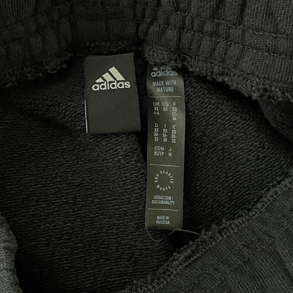 Adidas High Waist Cut Off Shorts XS - Picture 7 of 9